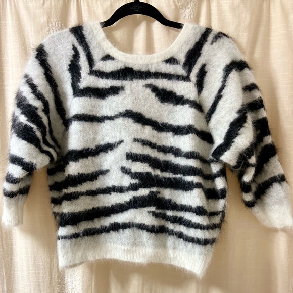 ba&sh Zaya sweater - S - Picture 5 of 9